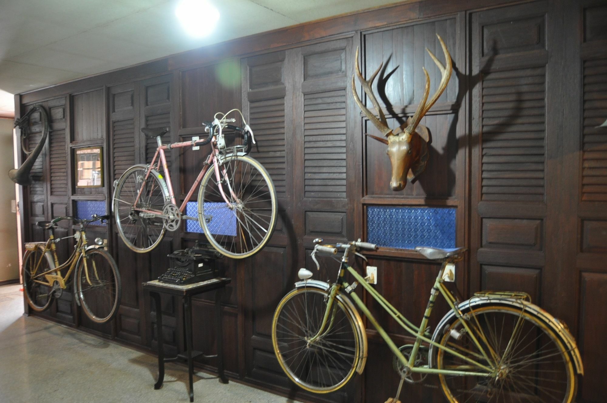 Отель The Sixty At Ayutthaya Экстерьер фото